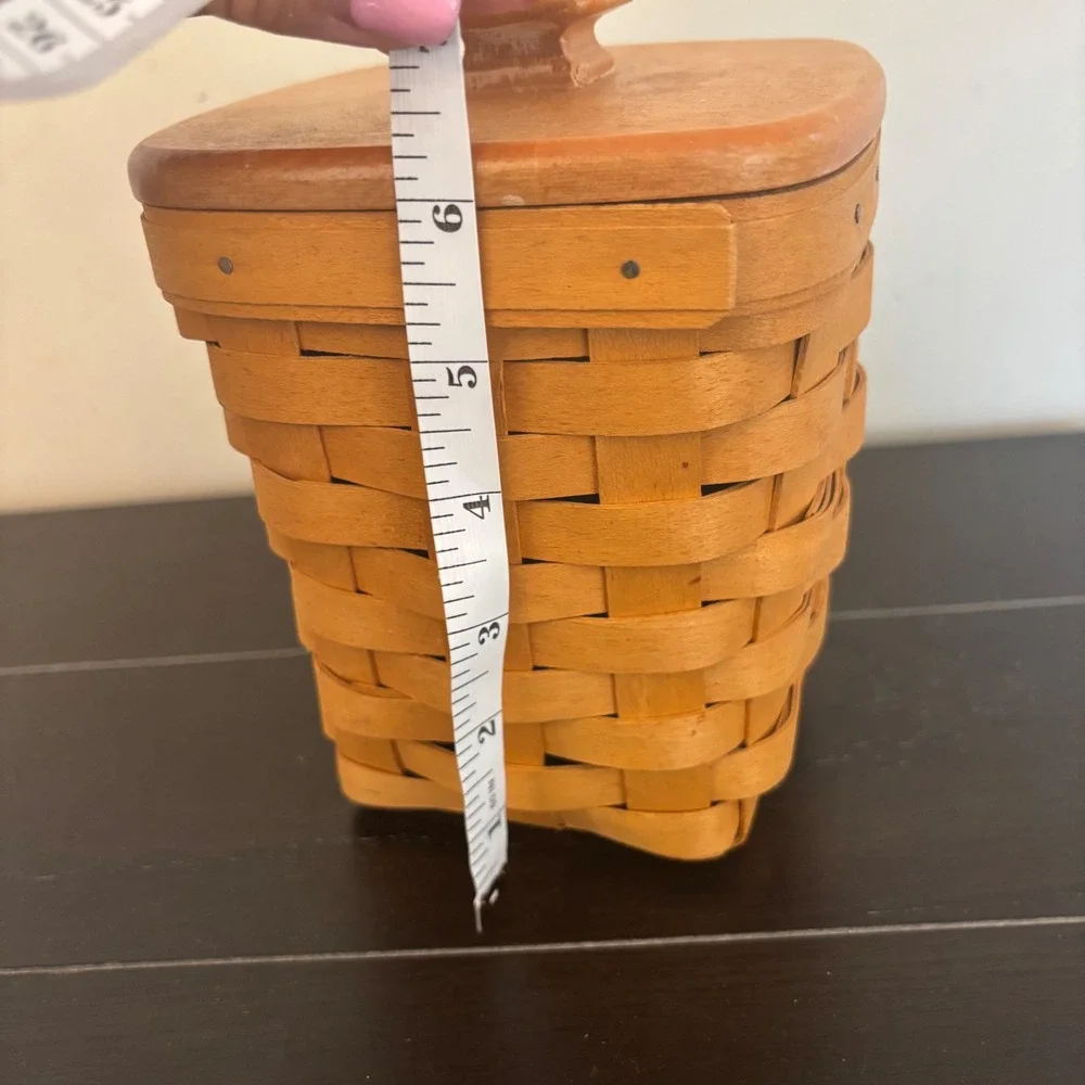 Longaberger | Spoon Basket with Wood Lid and Divider | 1999 Dresden Ohio‎ USA